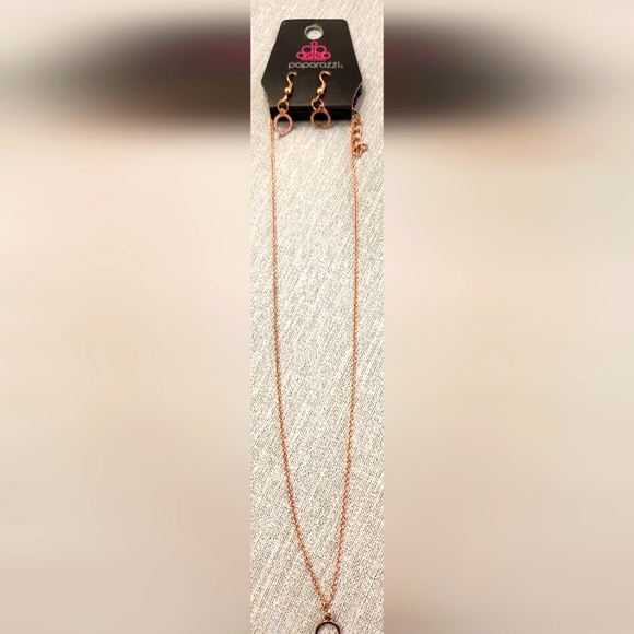 Paparazzi Necklace and Earring Set NWT - Picture 2 of 9